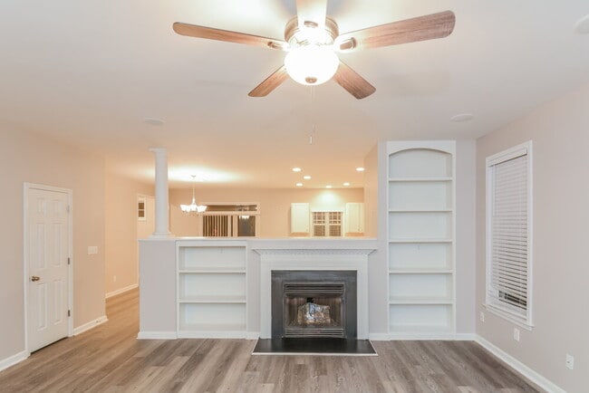 Foto del edificio - 141 Pearson Place