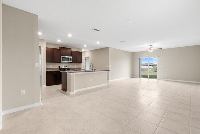 Building Photo - Brand New 6 Bedroom Home for RENT in Cypre...