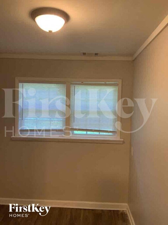 Foto del edificio - 1698 Sandtown Rd SW