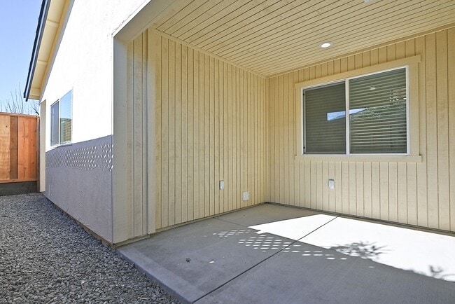 Building Photo - Stunning Brand-New 2BR/2BA Private ADU – Union City