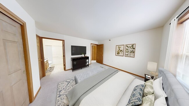 Building Photo - Foxwood Crossing Apartments