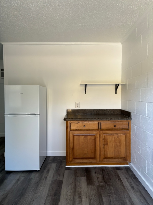 Foto del edificio - 601 N Main St