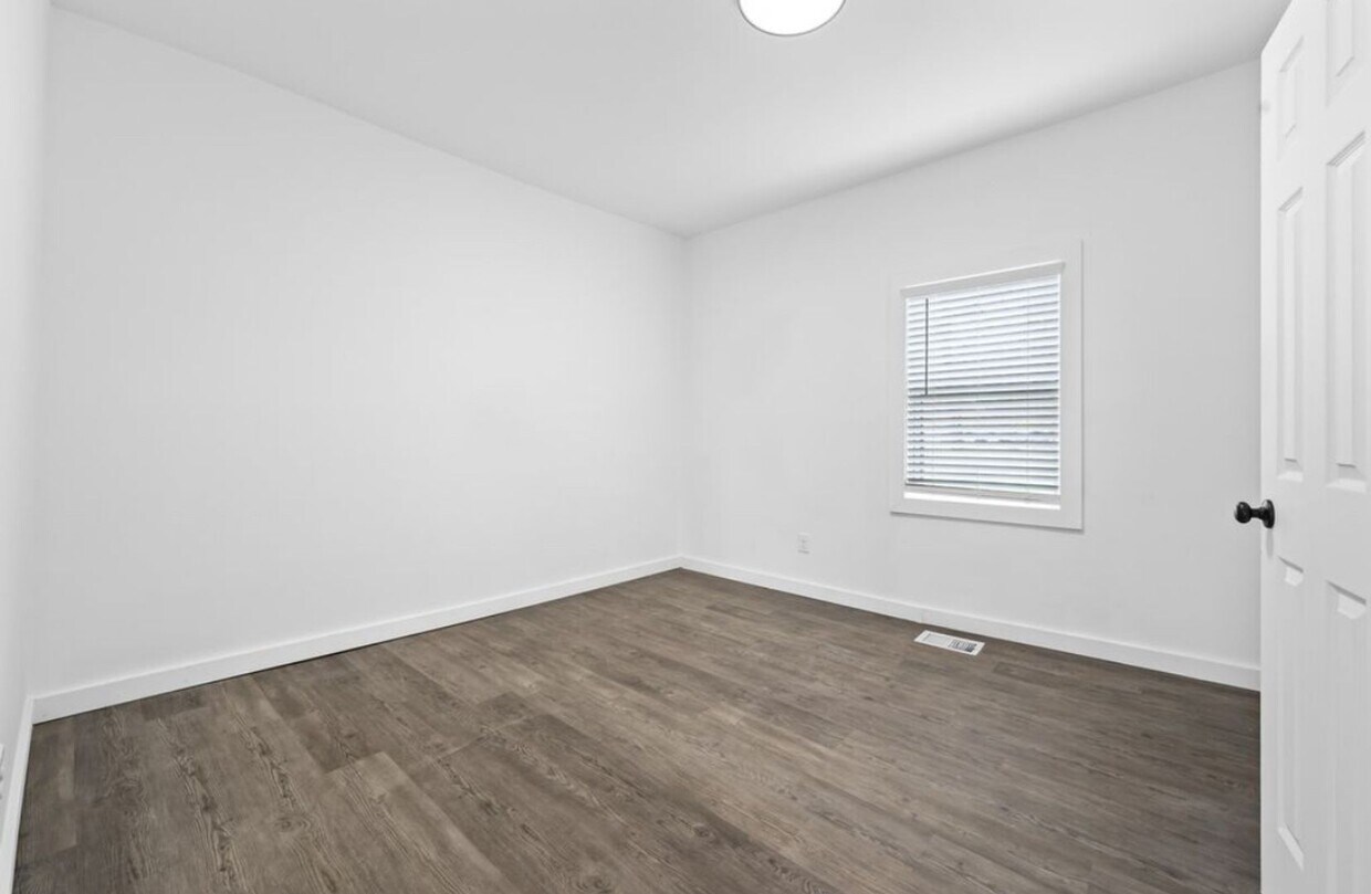 Primary Photo - Newly Renovated Home