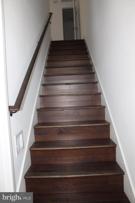 Foto del edificio - 5105 E St SE