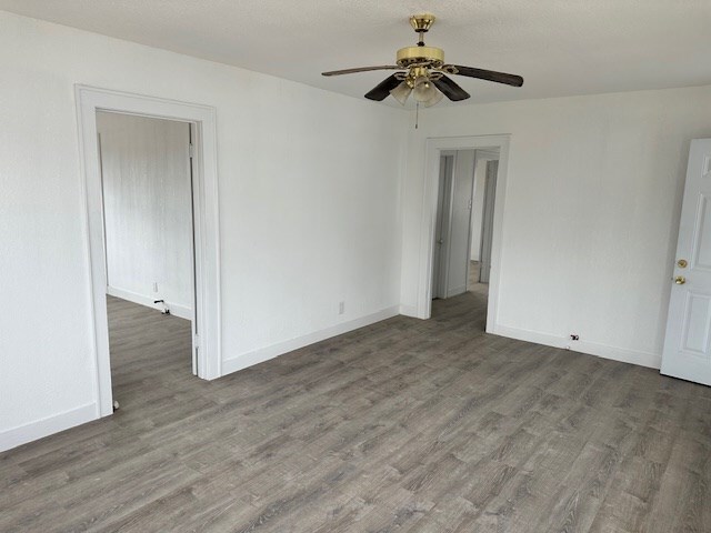 Building Photo - 415 S Cherry St