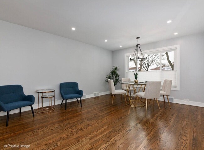 Foto del edificio - 7225 E Prairie Rd