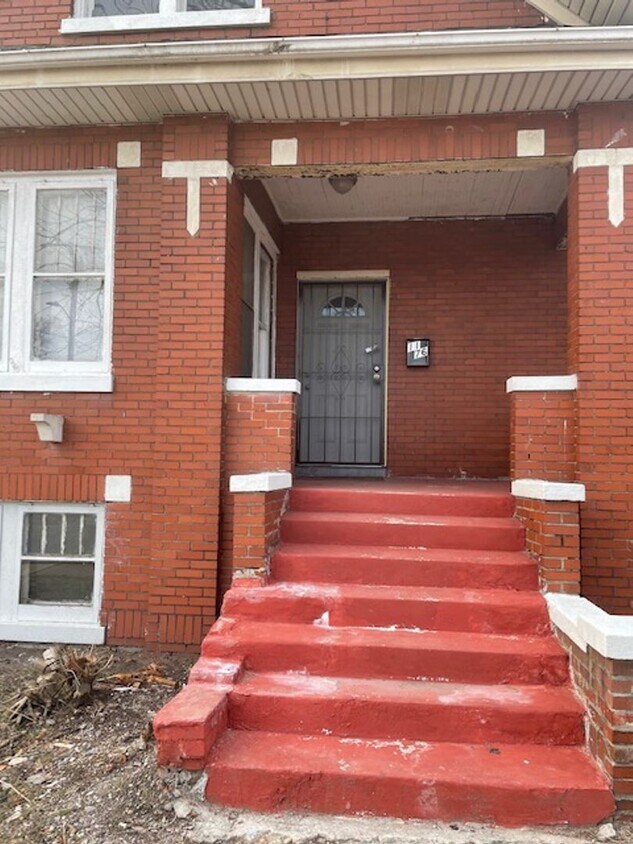 1176 Fillmore St, Gary, IN 46407 House Rental in Gary, IN