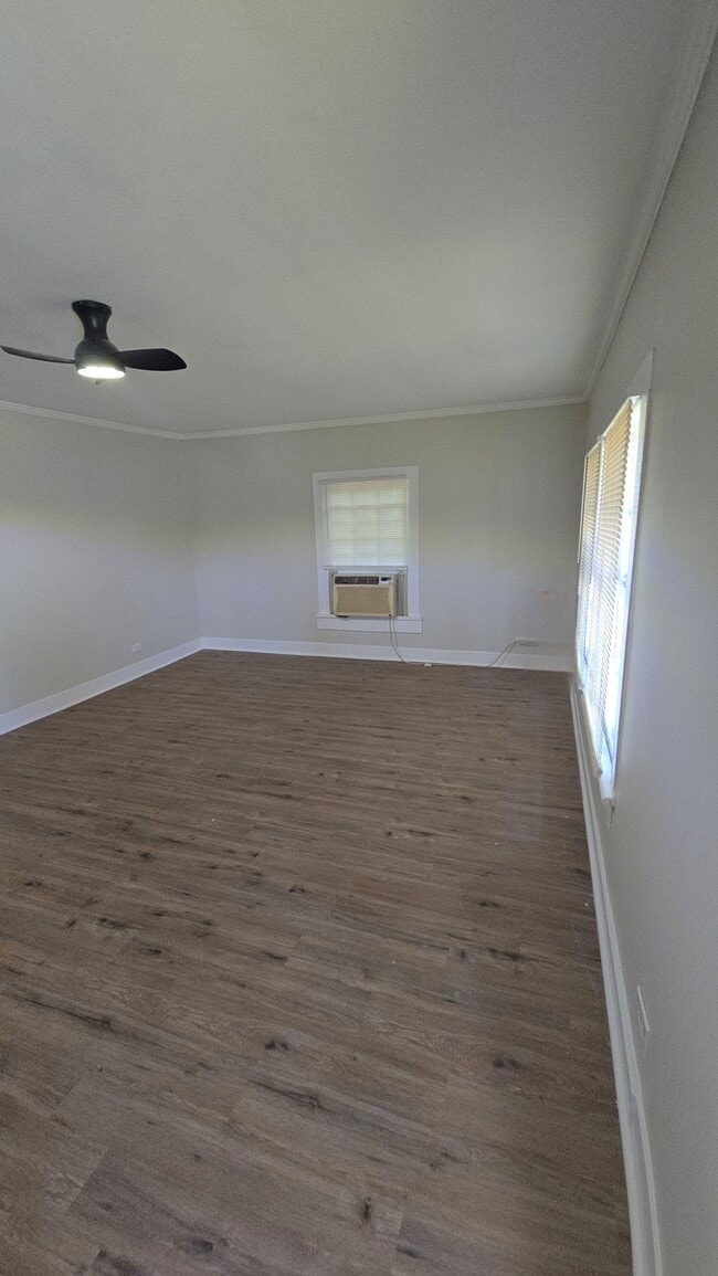 Building Photo - 4250 Ayers Rd