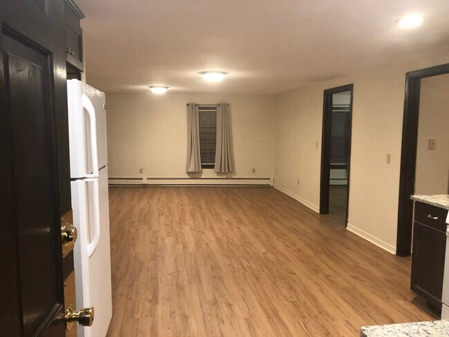 Foto del edificio - 7 Grandview Rd