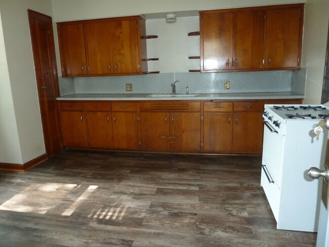 Foto del edificio - 2359 S KK Ave