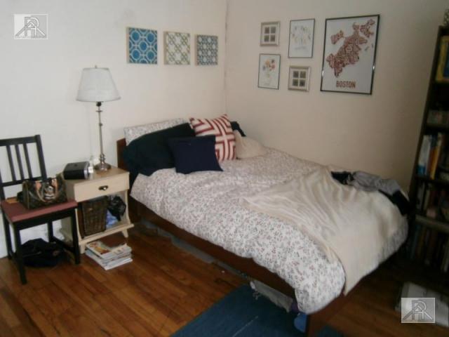 Foto del edificio - 0 bedroom in Allston MA 02134