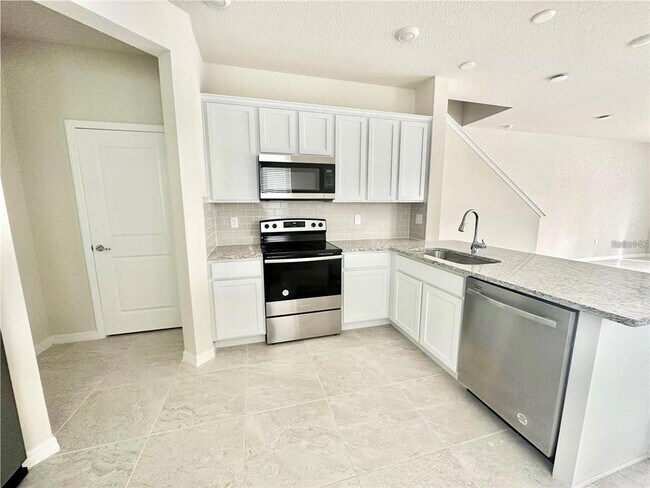 Building Photo - 4560 Sparkling Shell Ave