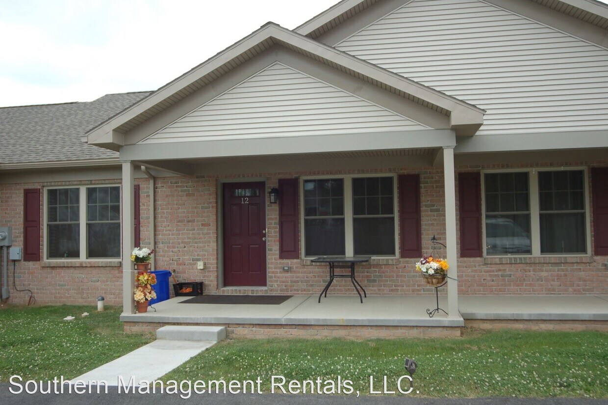 12 W High St, New Freedom, PA 17349 House Rental in New Freedom, PA
