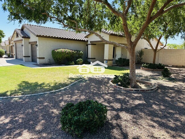 Foto del edificio - 12763 W Indianola Ave