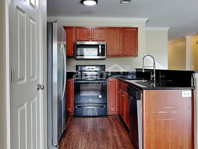 Foto del edificio - 177 Fox Glen Ct