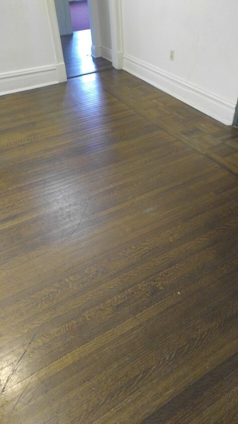 Foto principal - 5509 Black St