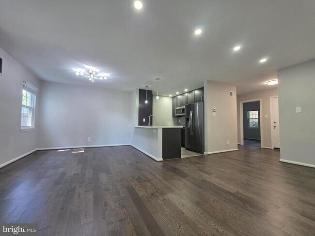Building Photo - 10414 Parthenon Ct