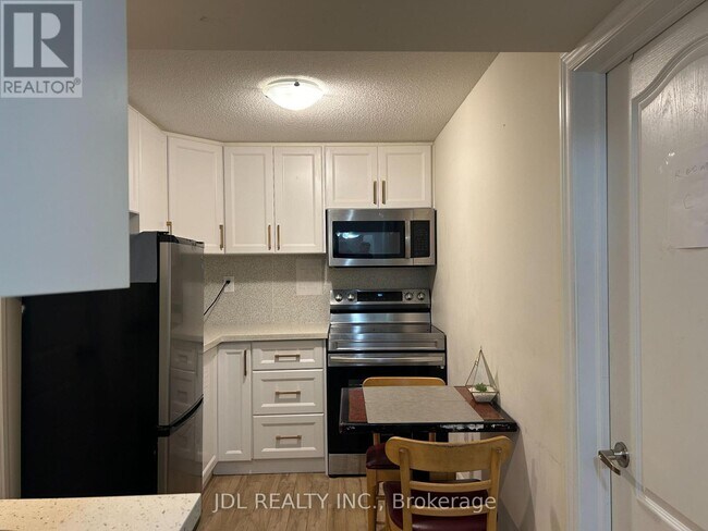 Photo du bâtiment - 15 Wildflower Wy.