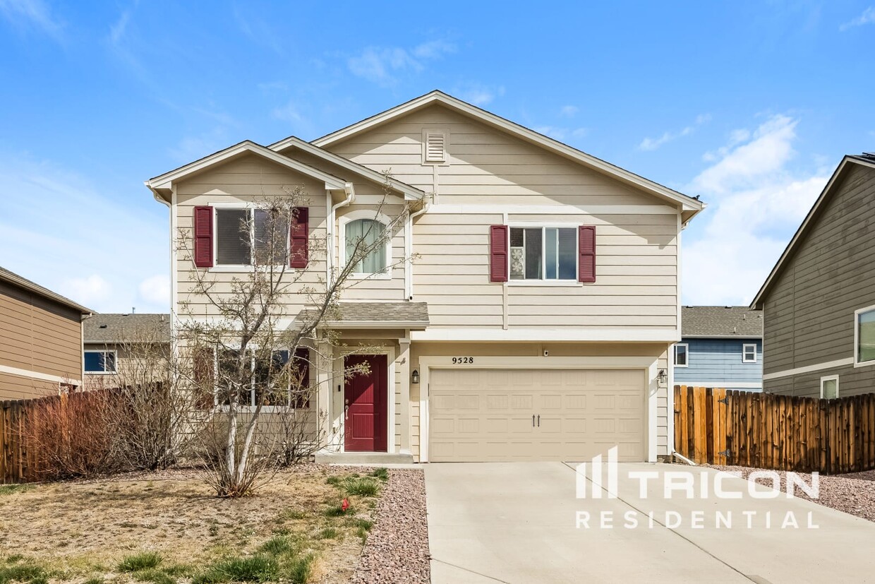 Foto principal - 9528 Copper Canyon Ln