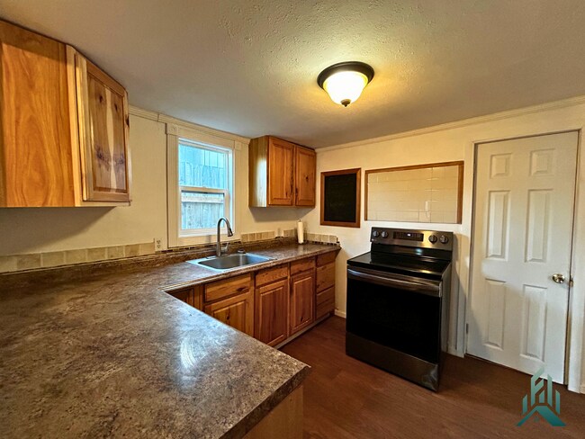 Foto del edificio - 3 bedroom/1 bathroom Single-Family Home for Rent
