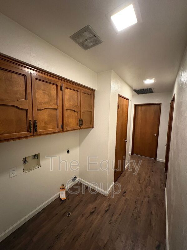 Foto del edificio - 2943 W Ashland Ave