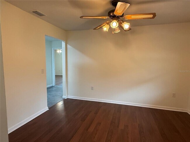 Foto del edificio - 6202 Brandon Cir