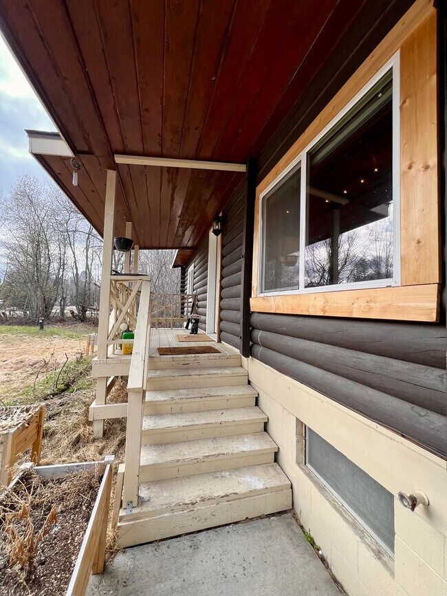 Foto del edificio - Charming 2-Bedroom Home in Moose Creek – D...