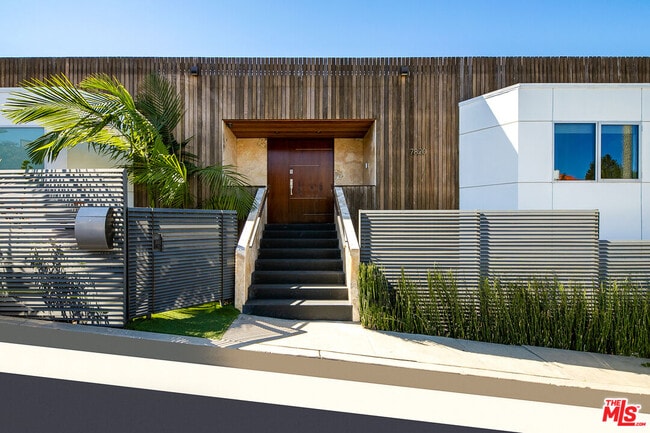 Building Photo - 7820 Electra Dr