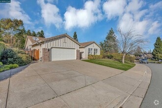 Building Photo - 4719 Golden Bear Dr
