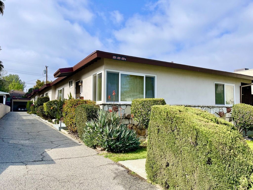 Foto principal - 1822 1/2 Sherer Ln