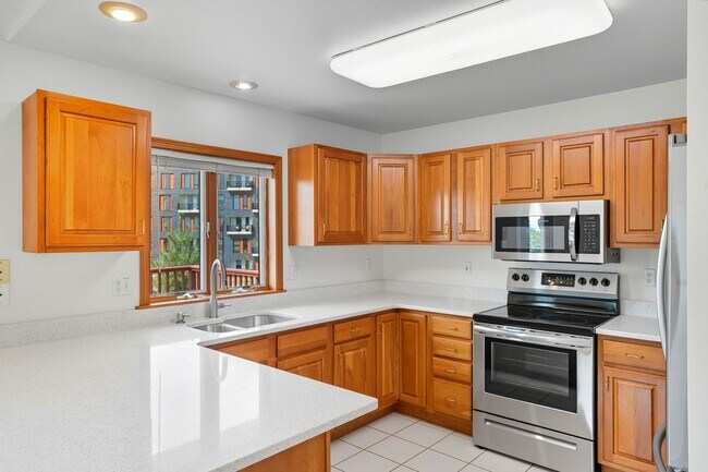 Foto del edificio - 11-11 Redtail Ct