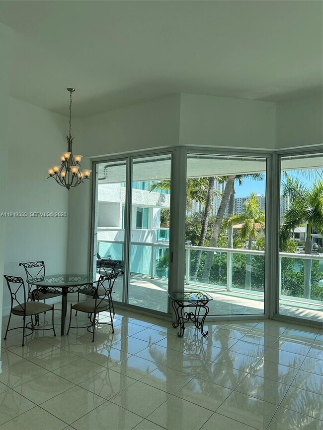 Foto del edificio - 16500 Collins Ave
