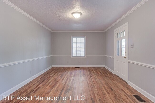 Building Photo - 2 br, 1 bath House - 110 Turner St