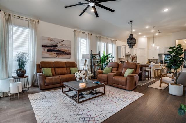 Building Photo - 8205 Legacy Trl