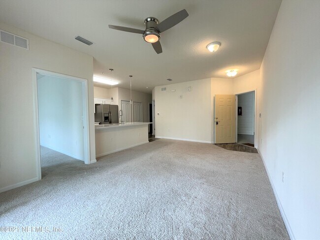 Foto del edificio - 4958 Key Lime Dr
