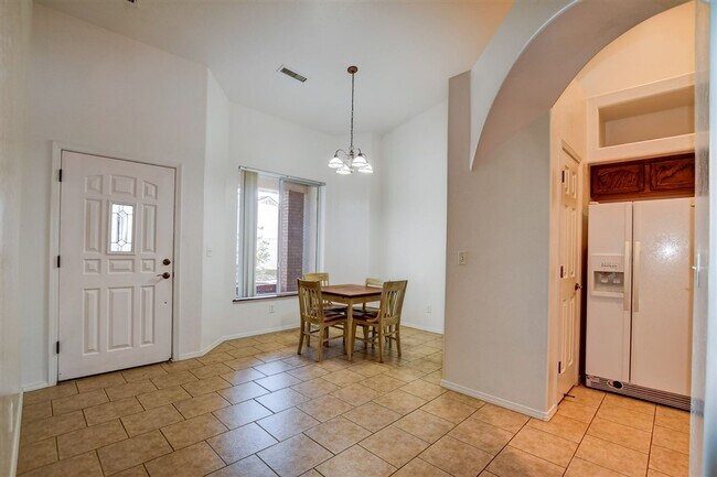 Foto del edificio - 2 bed, 2 bath condo close to downtown Prescott