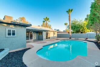 Best Luxury Palm Lakes Village Apartments for Rent - Phoenix, AZ - 1 ...