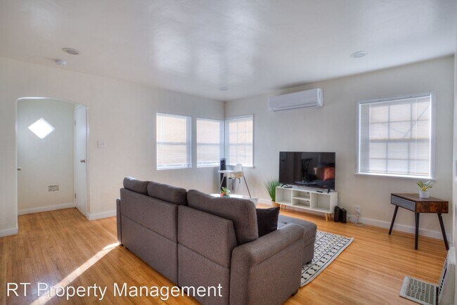 Building Photo - 2 br, 1 bath House - 560 N East End