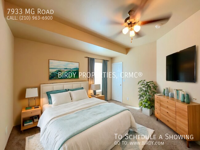 Foto del edificio - "Spacious 3-Bed, 2-Bath Duplex Retreat on ...