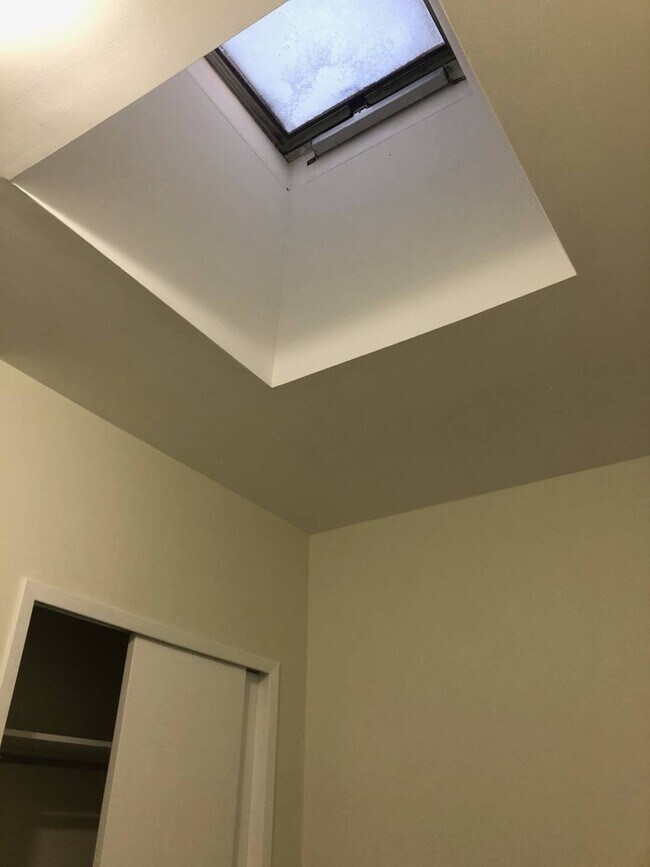 Foto del edificio - 2501 Coney Island Ave