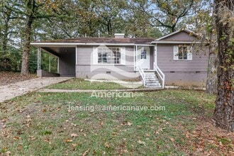 Building Photo - 2823 Shannon St