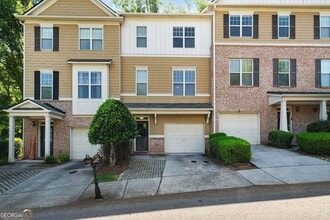 Building Photo - 1798 Oak Brook Ln NW