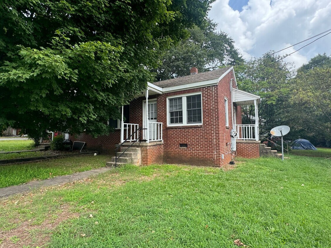 Primary Photo - Duplex walking distance to Uptown Shelby, NC