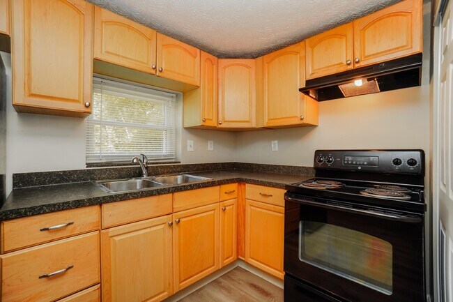 Foto del edificio - 3566 4th Ave