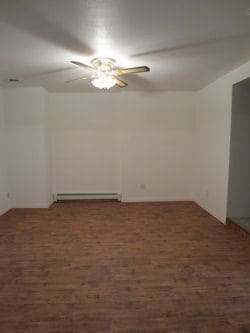 Building Photo - 126 N Lake Ave