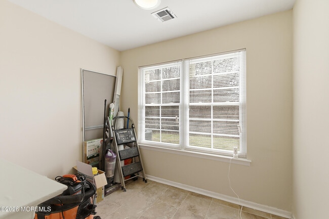 Foto del edificio - 2 Jodhpur Ct