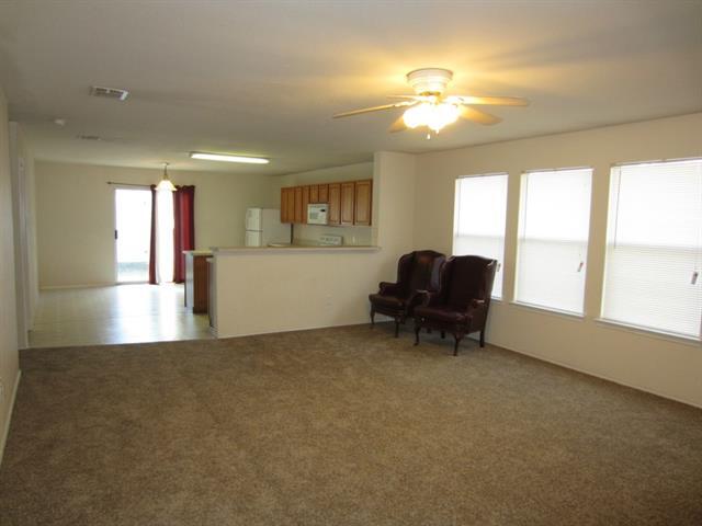 Building Photo - 2301 Overlook Ln