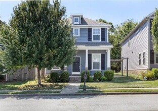 Building Photo - 1736 S 39th Pl