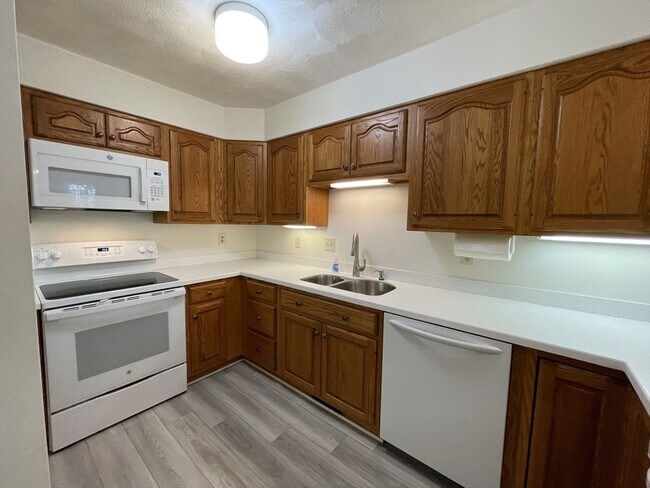 Foto del edificio - 45 Shawsheen Rd