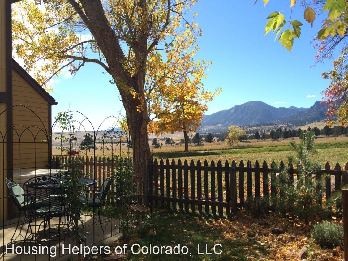 Primary Photo - 3 br, 2 bath House - 3540 Smuggler Cr.